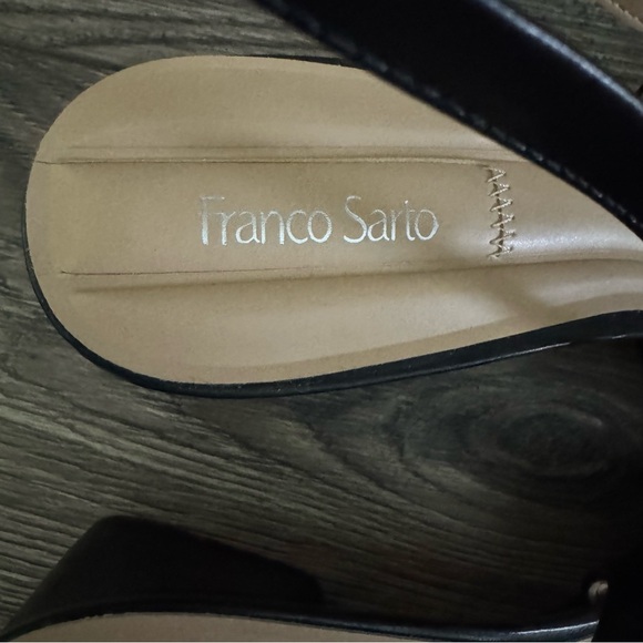 Pointed Slingback Heels - Picture 4 of 5